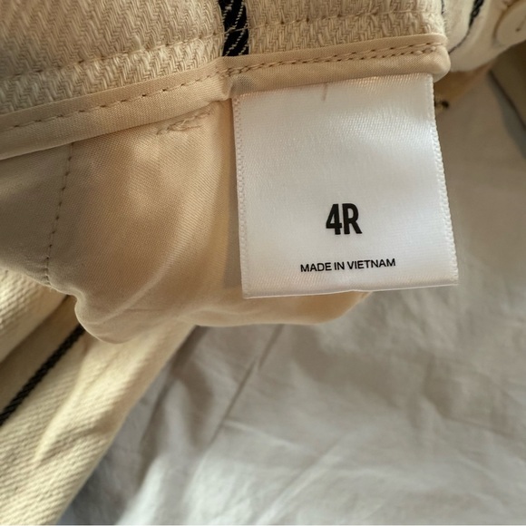 Express Editor Midrise Stripped Trouser Pants, Size 4, 100% Cotton - Picture 5 of 13